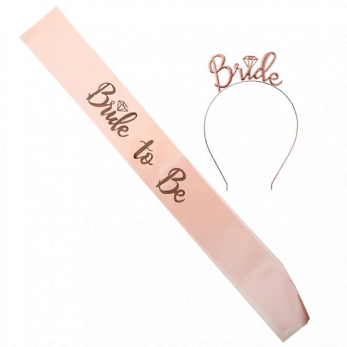 Brud/Brudband/Pannband/Ensemble/Möhippa/Svimta/Knäppa