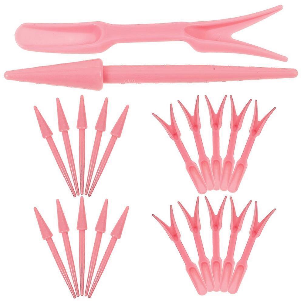 Pink Planter Tool with Humanized Design for Comfortable Gardening Experience at Home PP Material