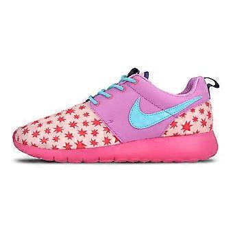 Nike Roshe One Cushioning Slip Resistant Abrasion Resistant Lightweight 677784-604