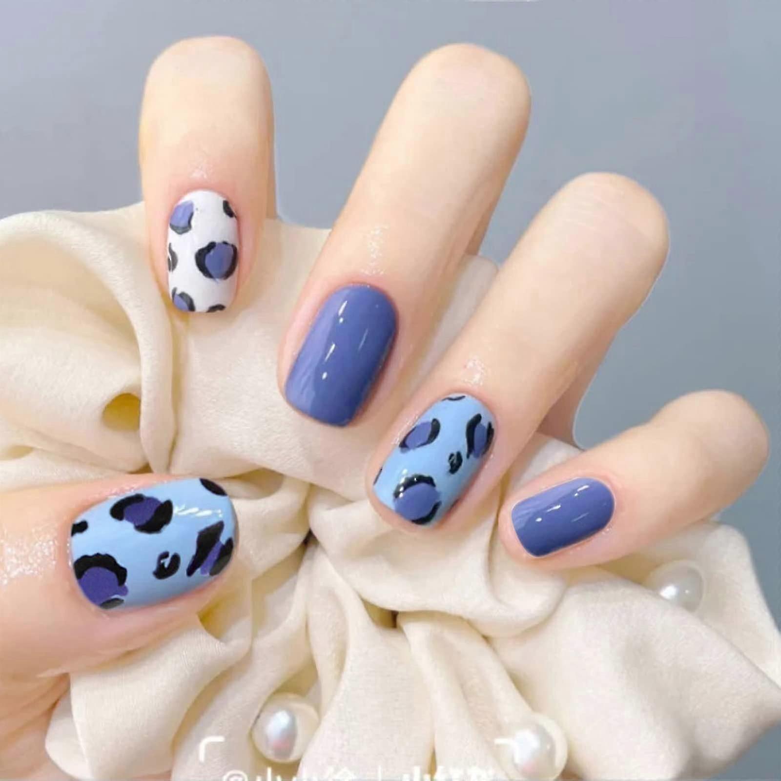 Short Square Glossy False Nails False Nails Acrylic Nails (Leopard Pattern)