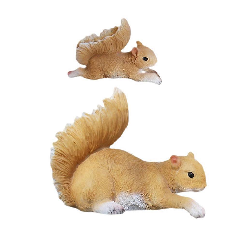Squirrel Miniatures Crafted In Resin 1 Set Suitable For Beautiful Garden Decoration With Space-Saving Dimensions