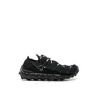 ISPA Mindbody Sneakers