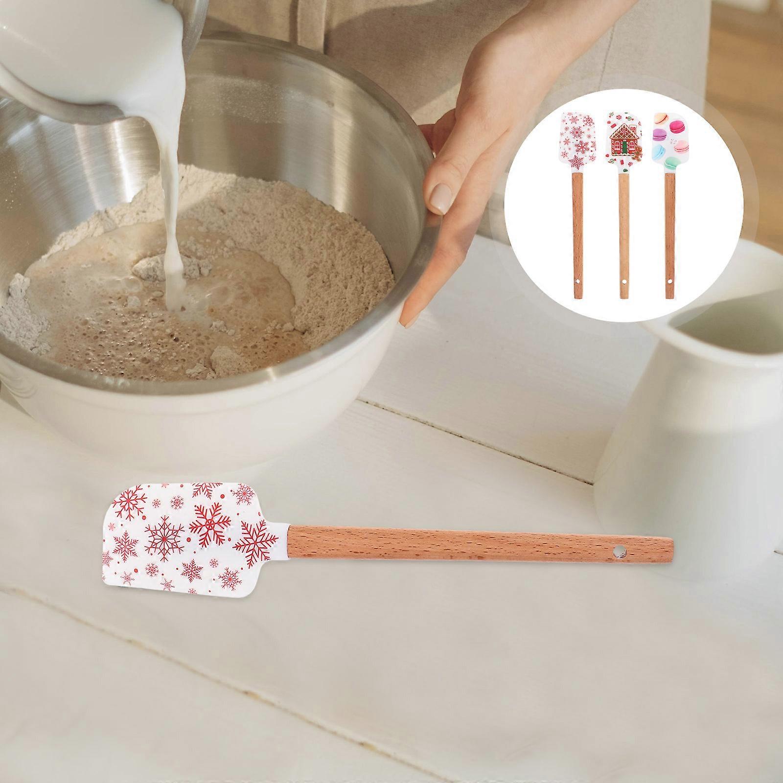 3Pcs Kitchen Utensils Silicone Baking Scrapers with Wooden Handle for Christmas Baking Occasion Designed for Baking Enthusiasts