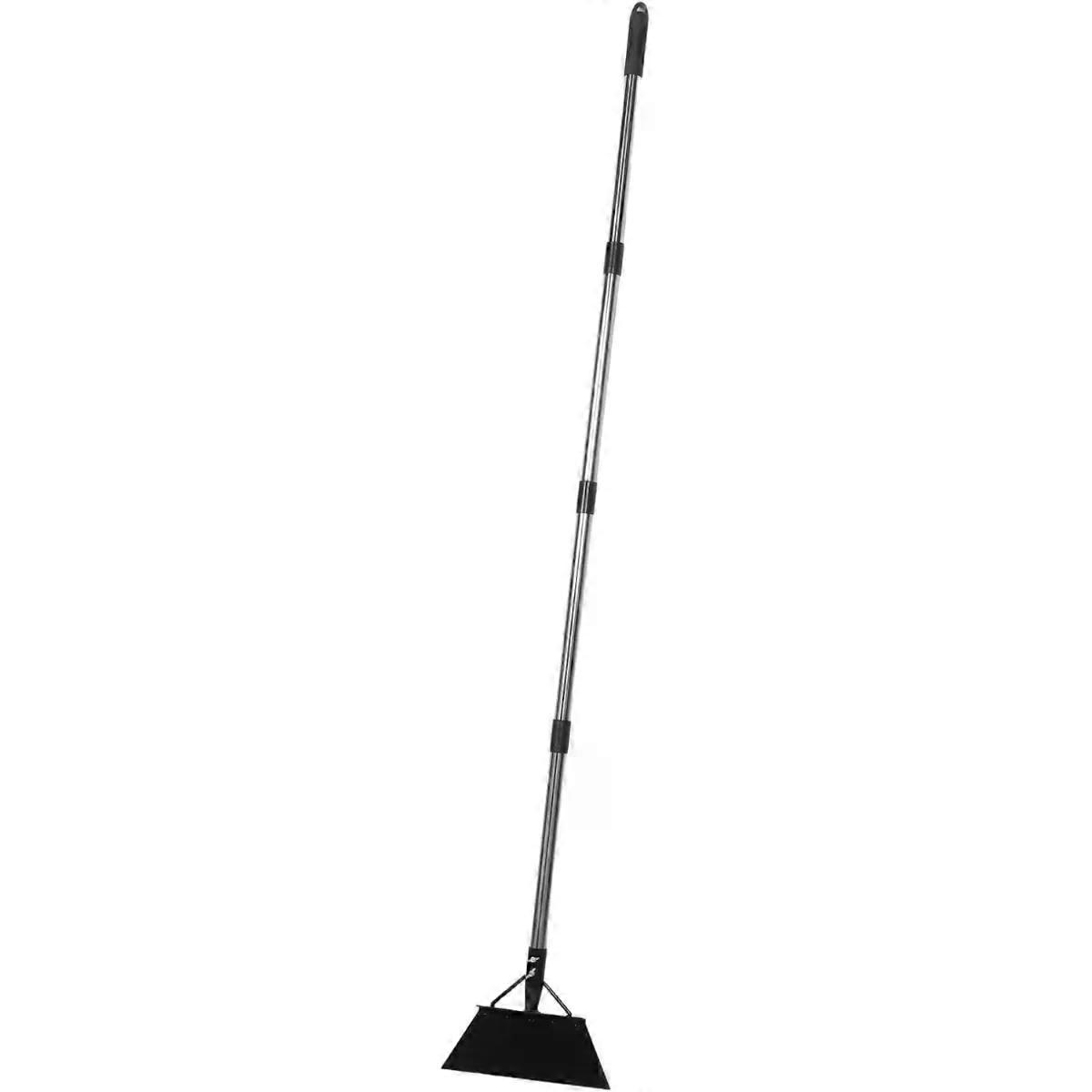 Hull Scraper with Extended Handle for Barnacle Removal