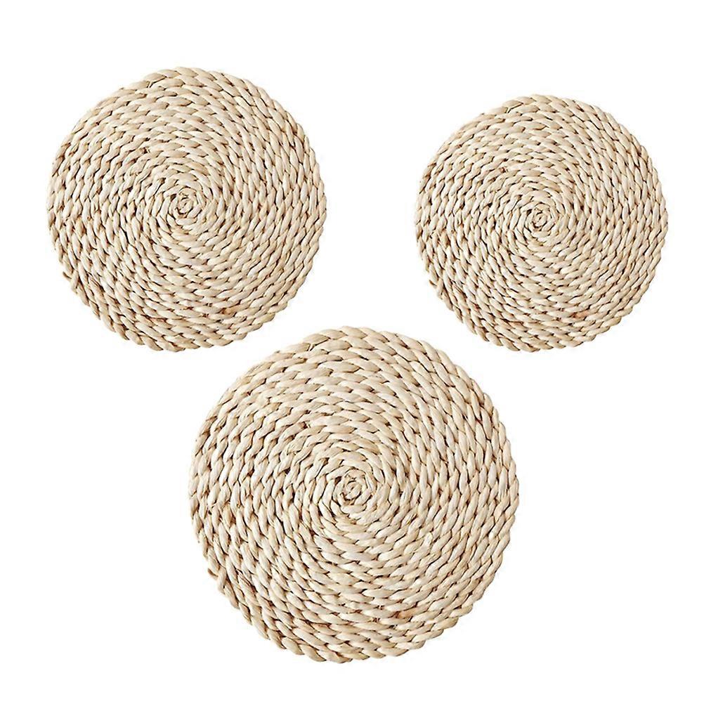 Insulating Straw Placemat, Functional and for Everyday Needs