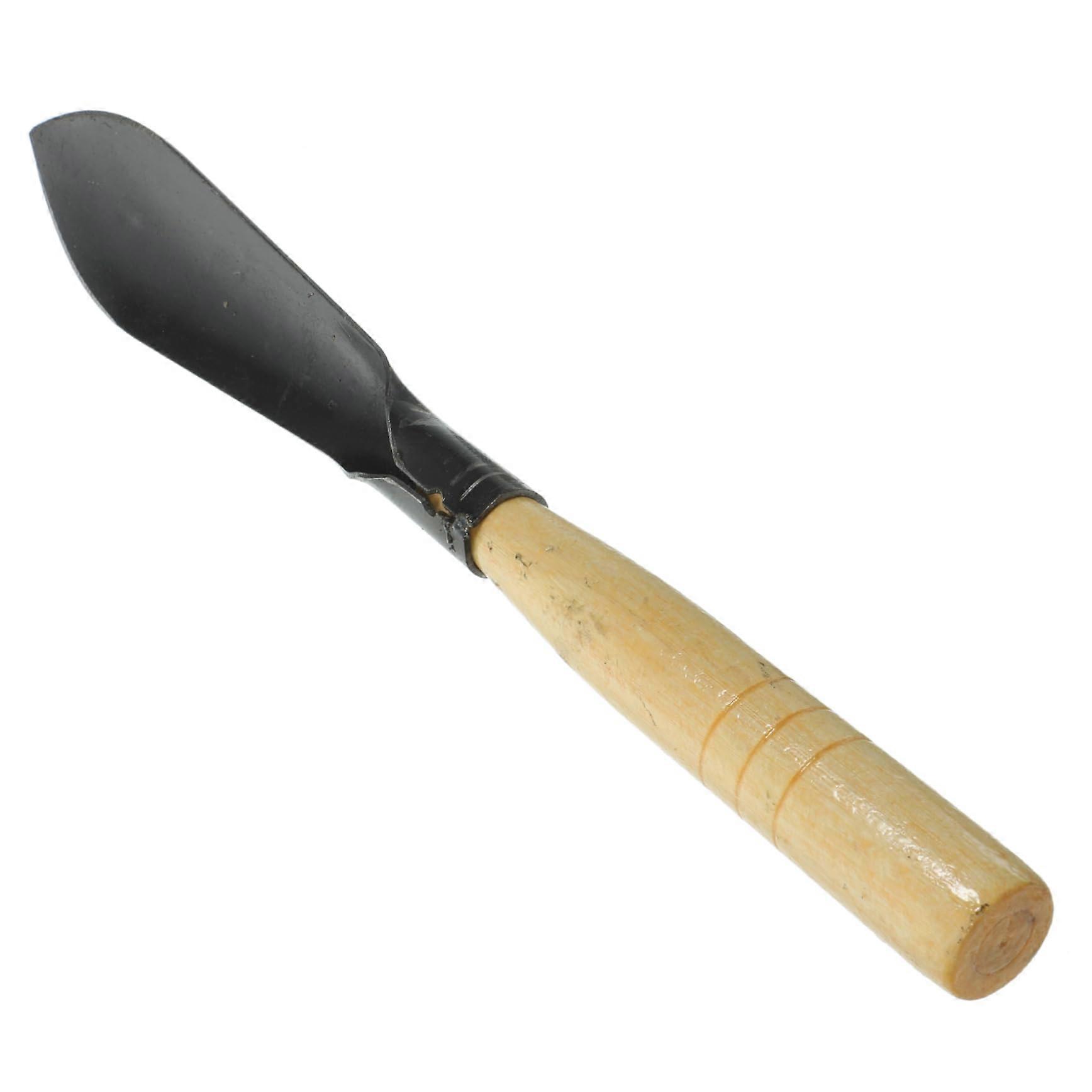 performance garden trowel with ergonomic wooden handle for planting