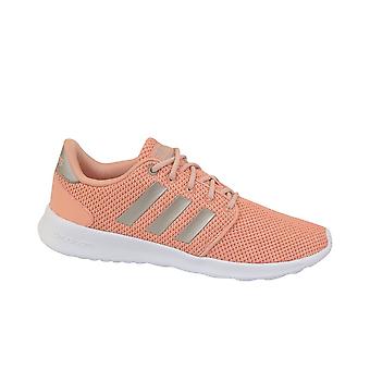 Adidas QT Racer F34787 loopt het hele jaar door vrouwen