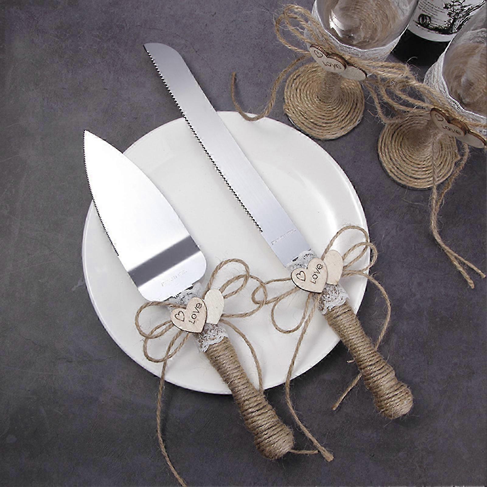 4-Piece Toasting Flutes & Cake Server
