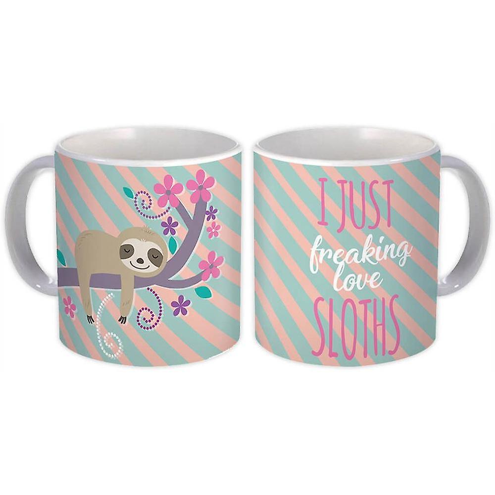 Presentmugg: Jag bara freaking love sloths roligt