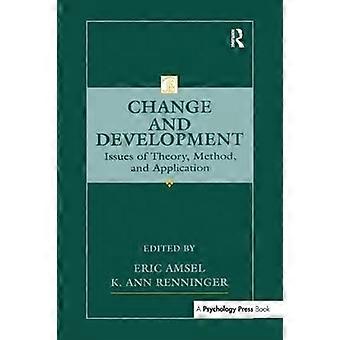 Change And Development - Taylor & Francis Ltd - Paperback - en Book