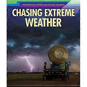 Jagd auf Extreme Wetterereignisse (Spotlight über Wetter und Naturkatastrophen)