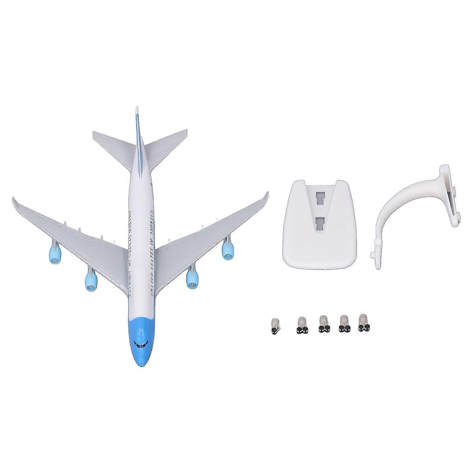 7.9in 747‑400 Plane with Stand Alloy Airplane Model Realistic Exquisite Plane Toy for Decoration