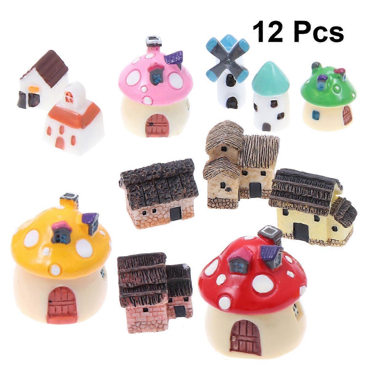 Sturdy Resin Ornaments, Ideal for Small-Scale Garden Decorations