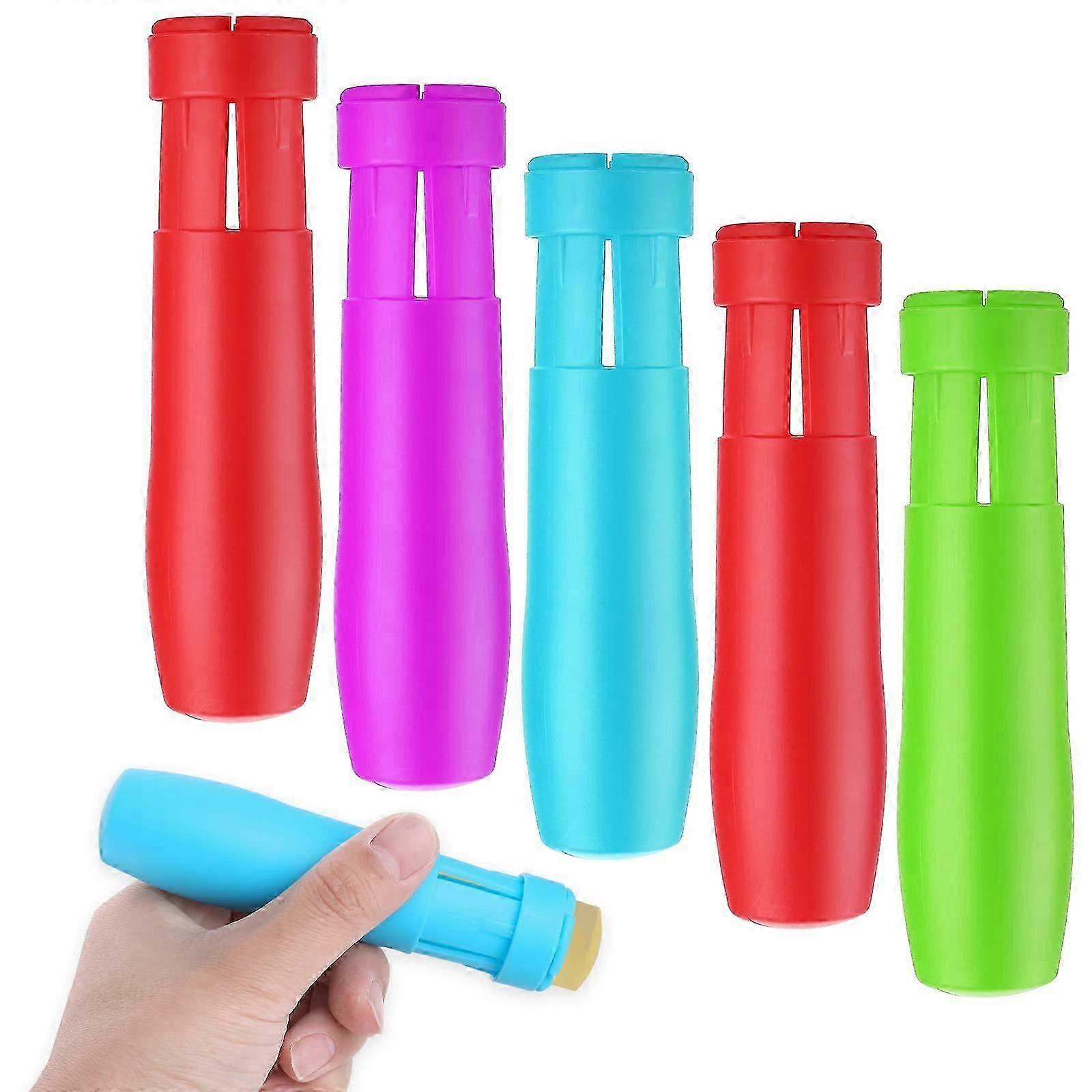 5 Pieces Sidewalk Chalk Holder, Colorful Plastic Chalk Holders Chalk Clip Blackboard Adjustable Random colours