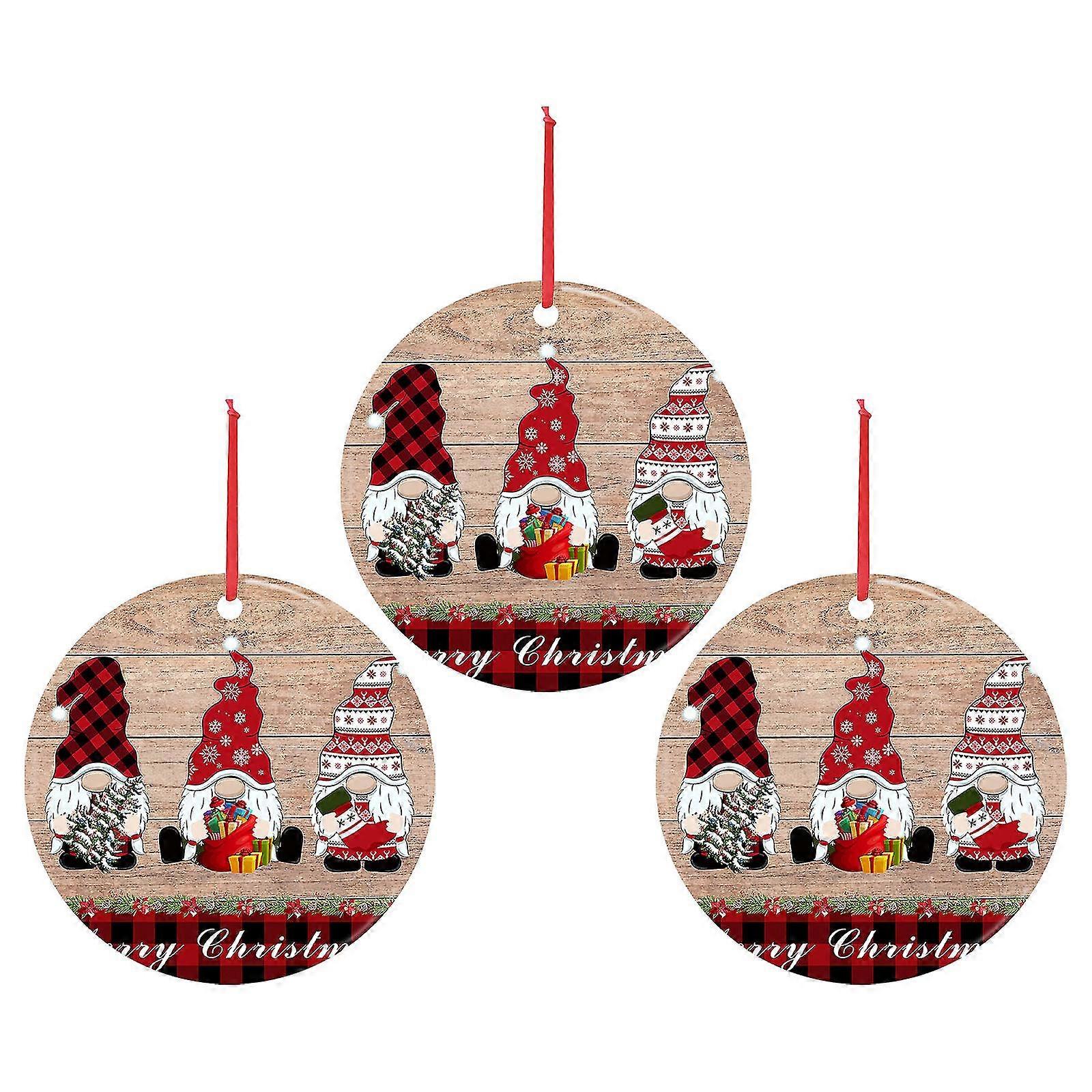 تخصيص الزينة على شكل الحلي المعلقة لتزيين عيد الميلاد