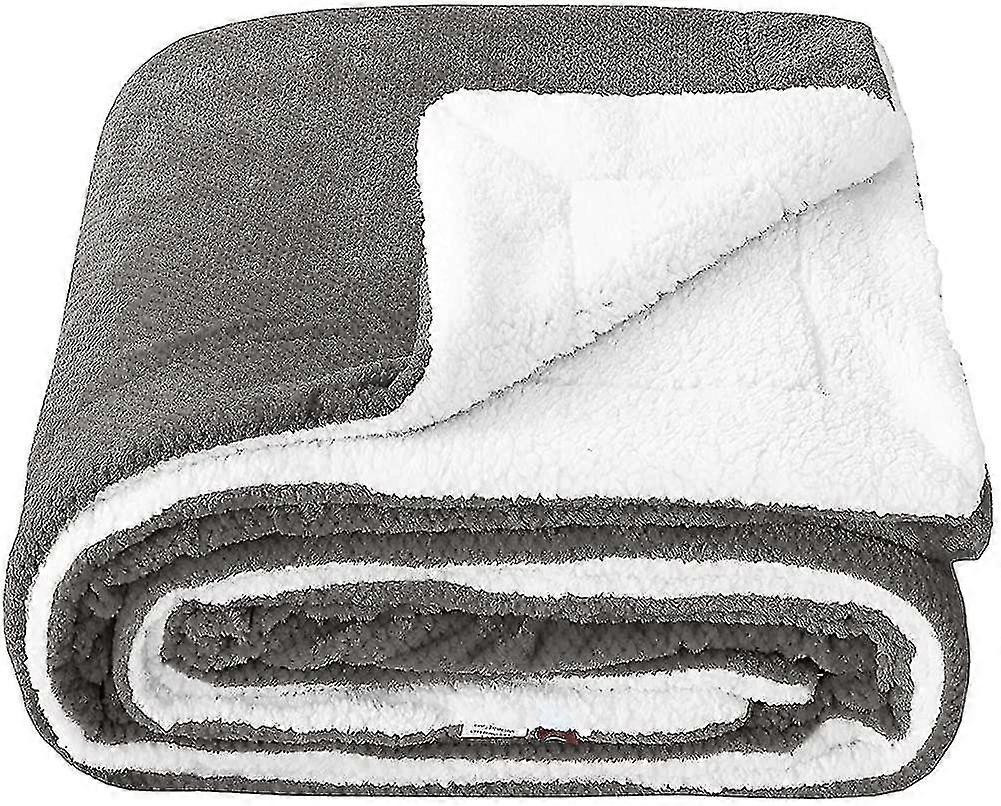 Fleece Throw Blanket. Super Soft Fuzzy Warm. Lightweight Fluffy Reversible Plush Blanket For Bed Sofa Couch. 150cm200cm Grey