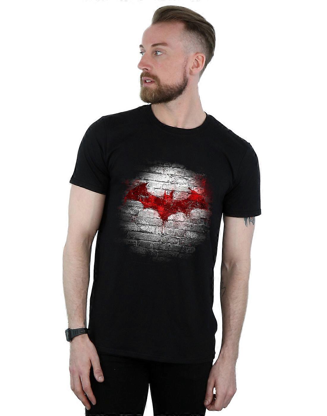 DC Comics Men's Batman Logo Wall T-Shirt