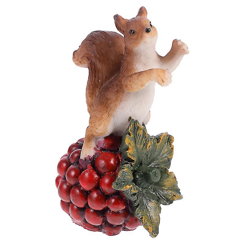 1pcs Resin Squirrel Statue