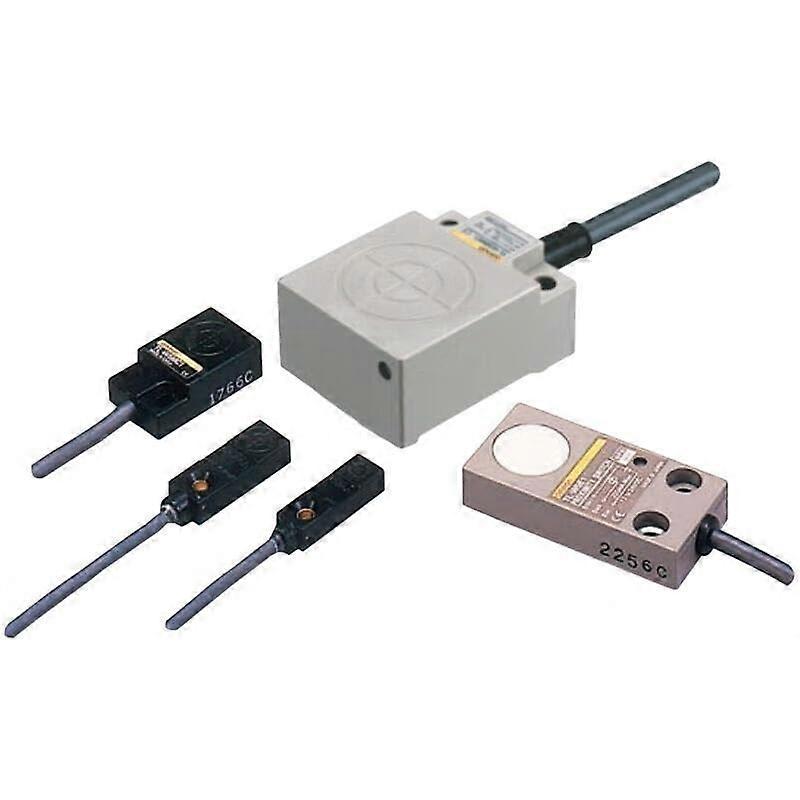 Proximity Sensor 2M Cable Length, Industrial Automation Sensor
