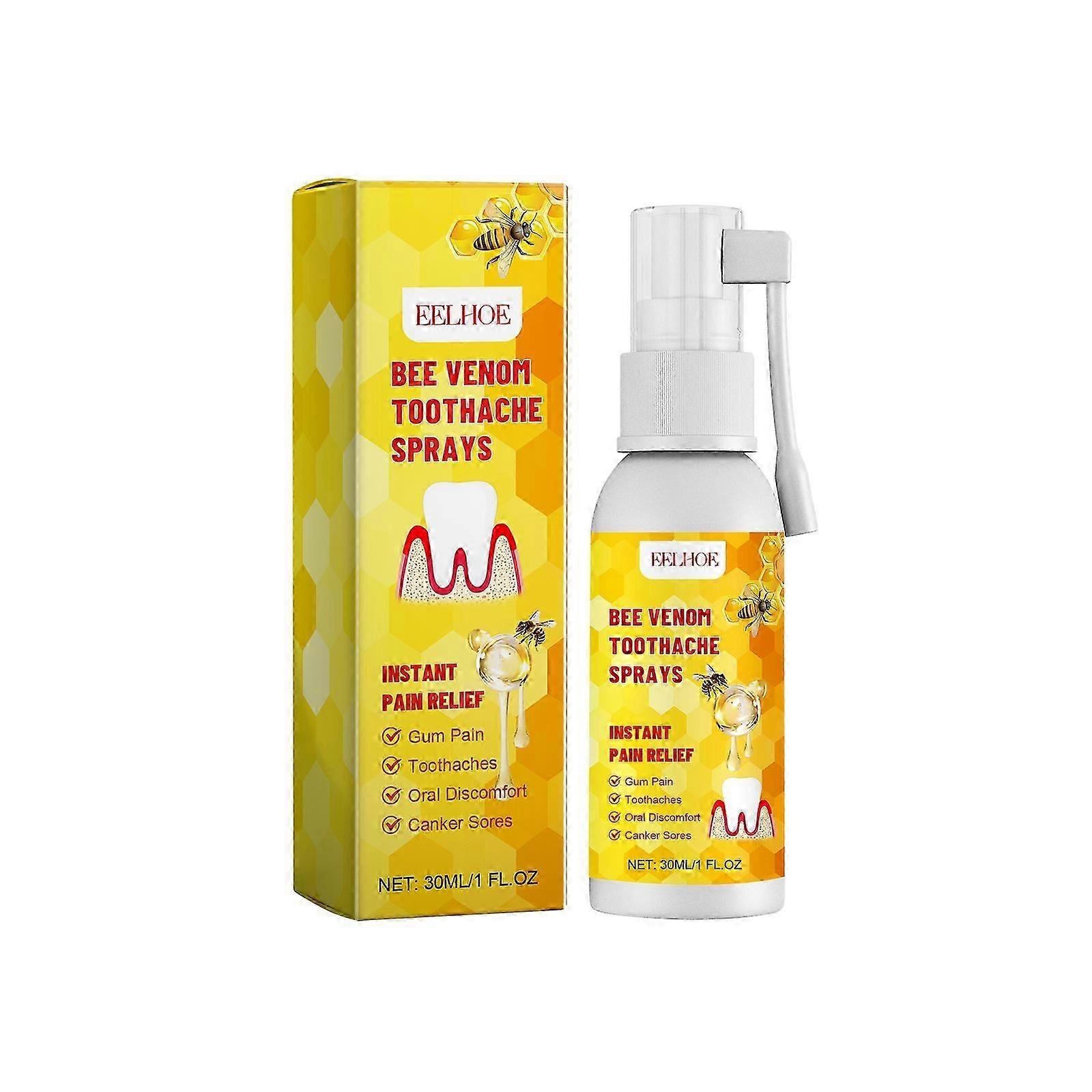 oral care spray contains honeysuckle extract and comfrey root extract