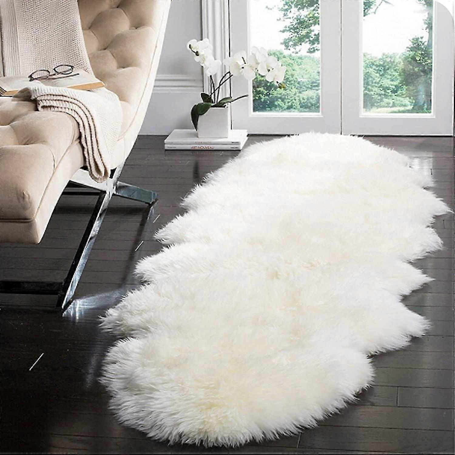 Faux Sheepskin Plush Area Rug, 2x5 Ft Soft and Thick Chair Couch Cover Shaggy Rug Non-Slip Carpet for Bedroom, Modern Decor Rug, Warm Faux Fur Couch C