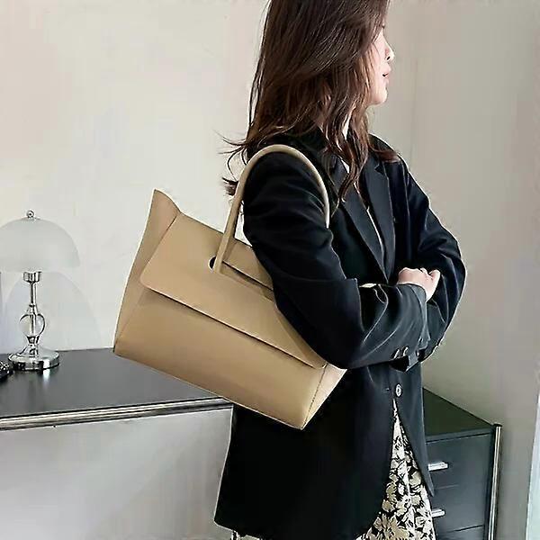 Fashionable handbag with large space, suitable for both work and leisure
