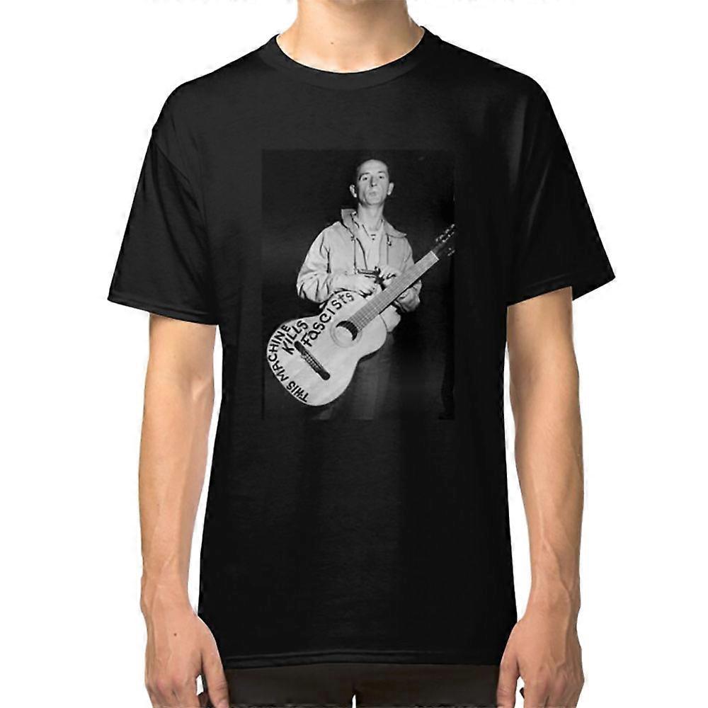 Woody guthrie - this machine kills fascists T-shirt