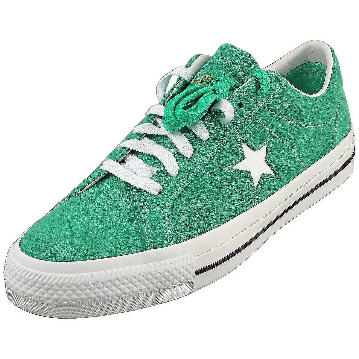 حذاء رياضي كاجوال من كونفيرس ون ستار برو أوكس للجنسين باللون الأخضر والأبيض