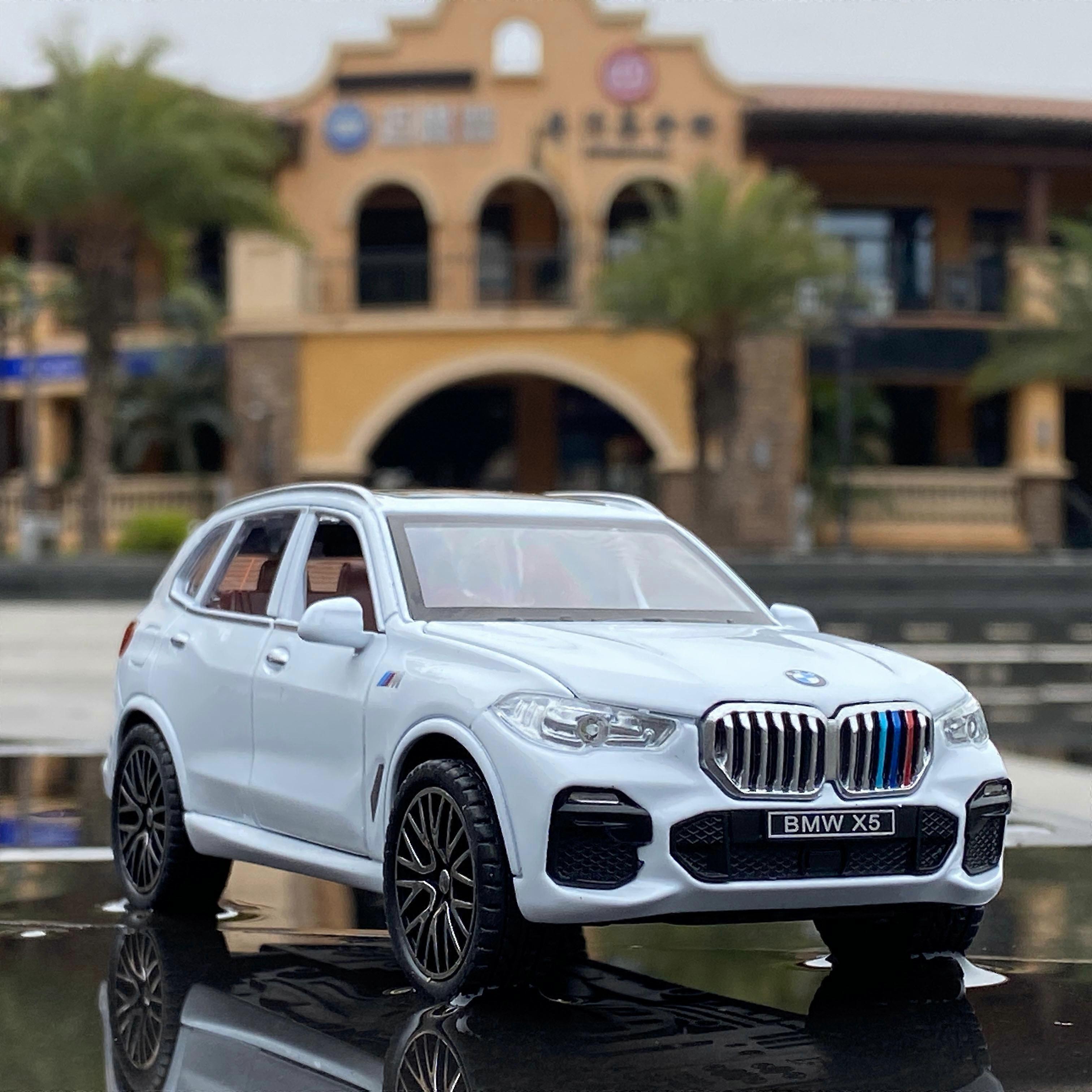 1:32 X5 SUV Alloy Car Model Diecasts Metal Toy Vehicles Car Model High Simulation Collection Sound Light Childrens Toy Gift