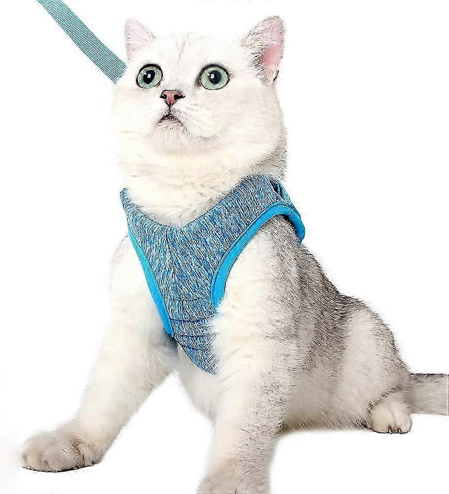 Adjustable and Leak-Proof Ultralight Cat Harnesses