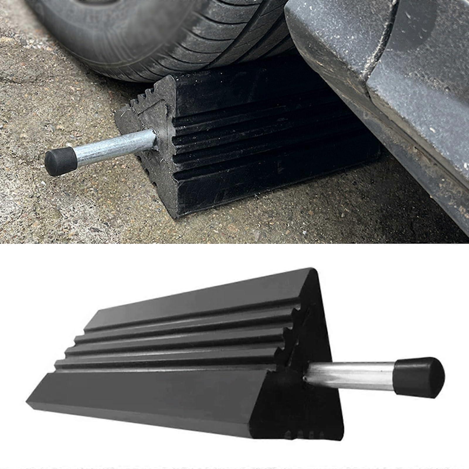 Triangle wheel chocks for motorhomes, portable rubber brake wedges with handle for vans and trucks 32x14.5x16cm