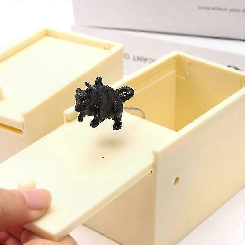 Håndlaget overraskelsesboks i tre for rampestreker og morsomme øyeblikk