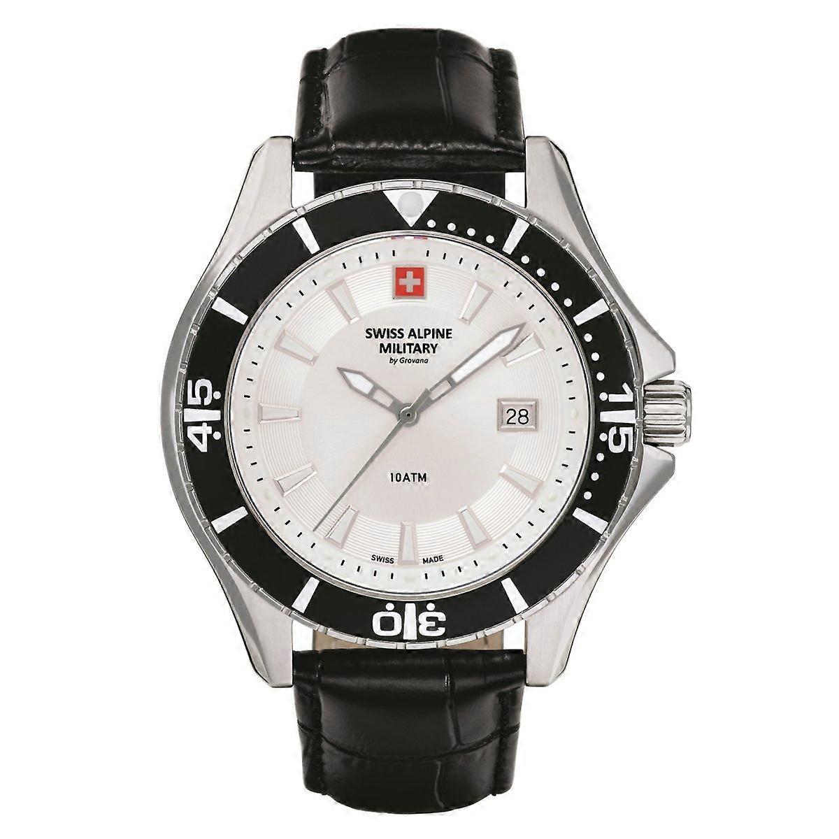 Swiss Alpine Askeri Erkek Saati Analog Kuvars 7040.1532SAM Deri