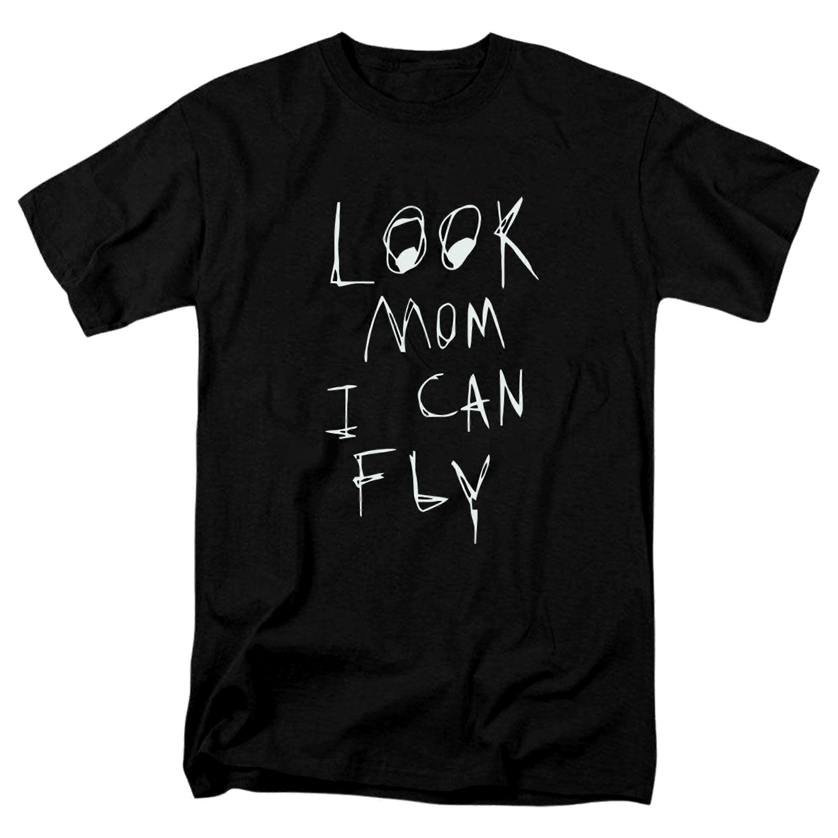 look mom i can fly Essential T-Shirt