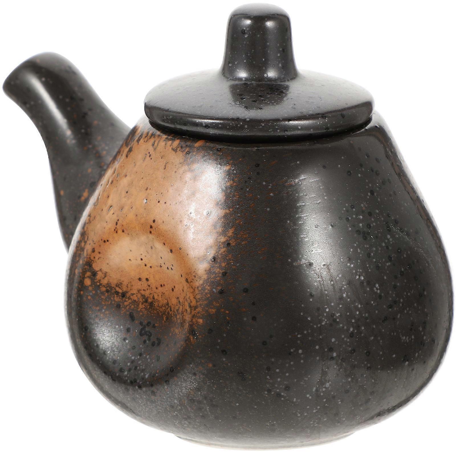 Ceramic Vinegar Oil Dispenser with Lid Ergonomic Soy Sauce Kettle for Home Restaurant Buffet Smooth Pour Spout Portable Japanese Style Seasoning