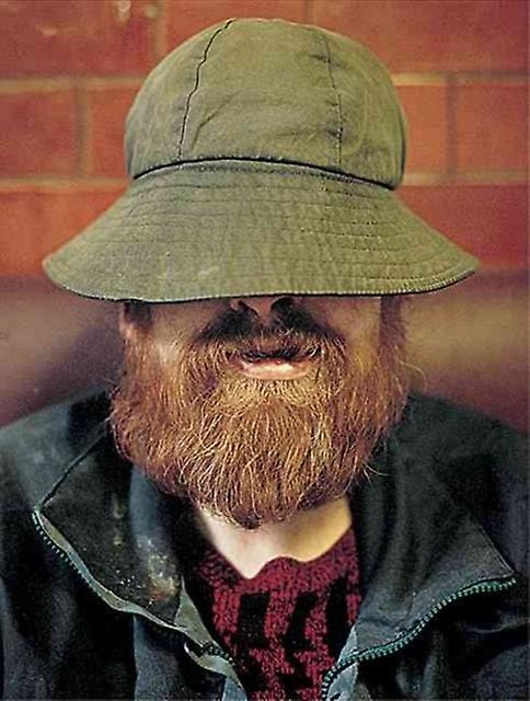 Deirdre O'callaghan Hide That Can by Trolley Books Hardback Book