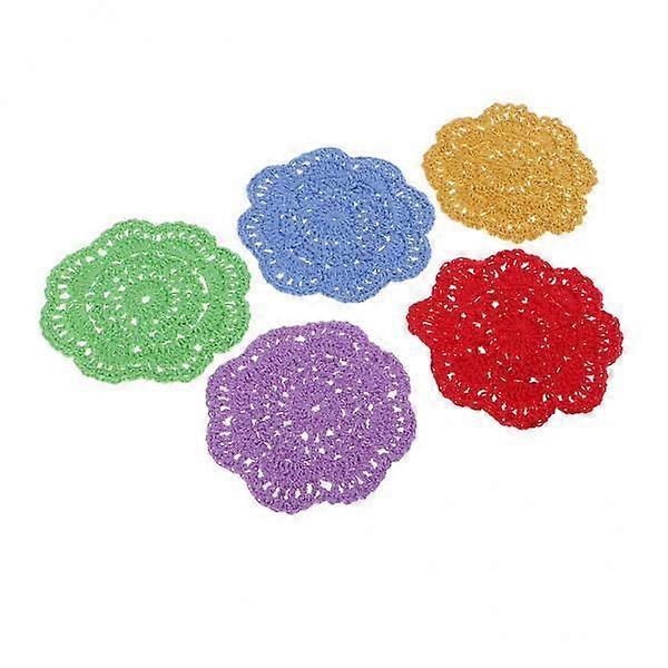 Elegantní sada 5 ručně háčkovaných krajkových stolních rohoží