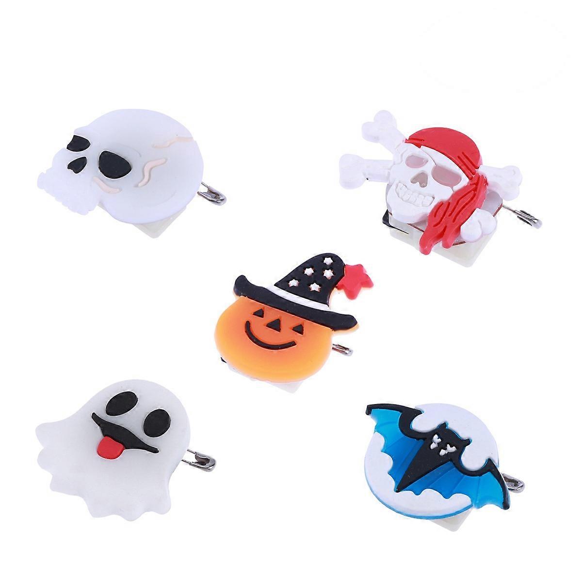5Pcs Assorted Color Flashing LED Brooch Halloween Party Supplies Light Emitting Decoration For Kids