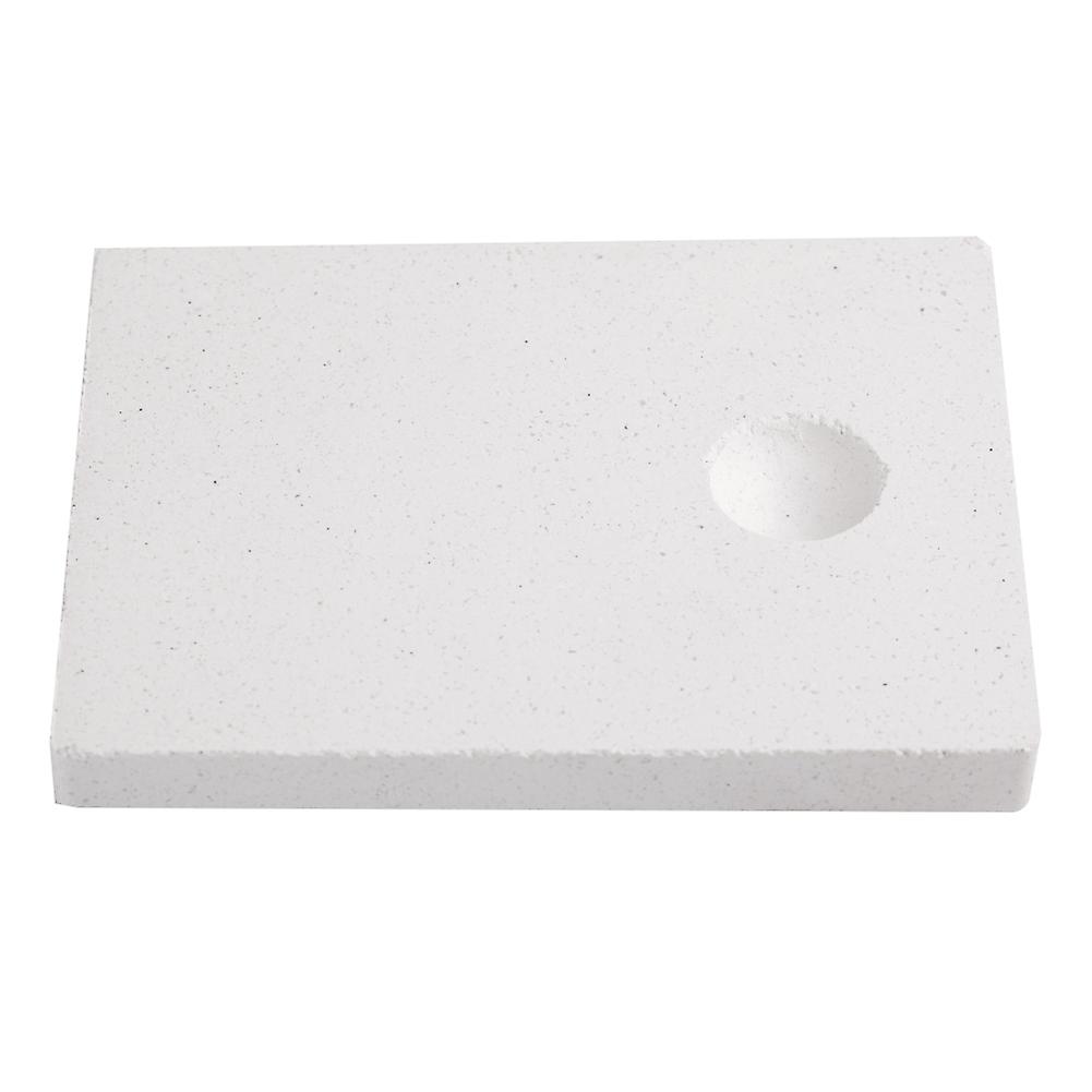 Features:
1. It is of good heat insulation, high temperature resistance and not easy to crack.
2. It