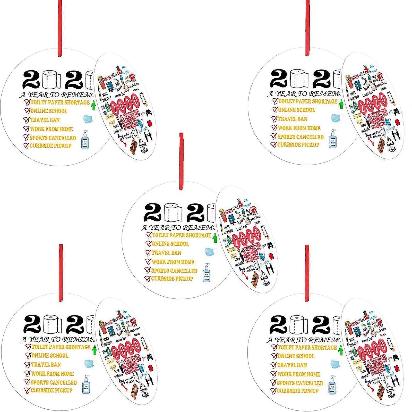 تخصيص الزينة على شكل الحلي المعلقة لتزيين عيد الميلاد