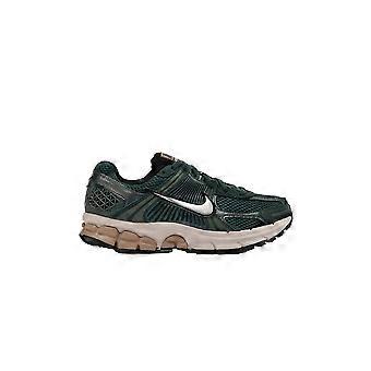 Nike Zoom Vomero 5 Vintage Green / Chrome FN6742-300 Women's