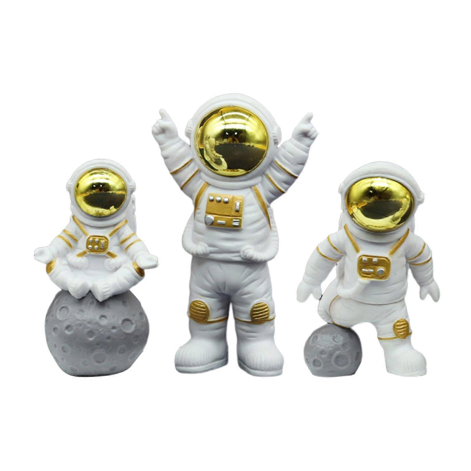 4 Pieces Astronaut Statue Model Figure Ornament Shelf Bookcase Spaceman Figurine