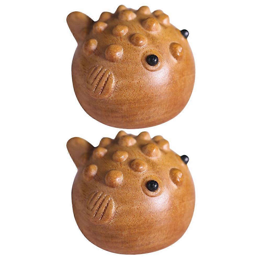2pcs Elegant Wooden Globefish Decor Chic Fish Shaped Accent for Home