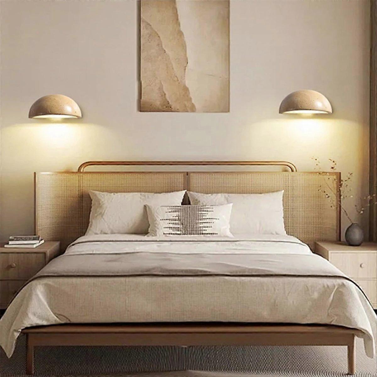Wall Light
Bedside Lamp