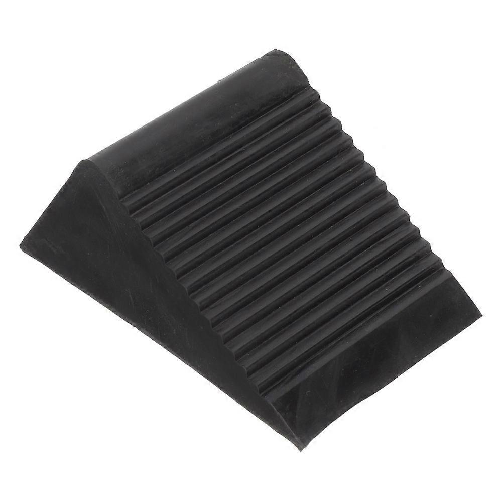 Black Rubber Wheel Chock for Car Providing Stable Tire Stopper Function
