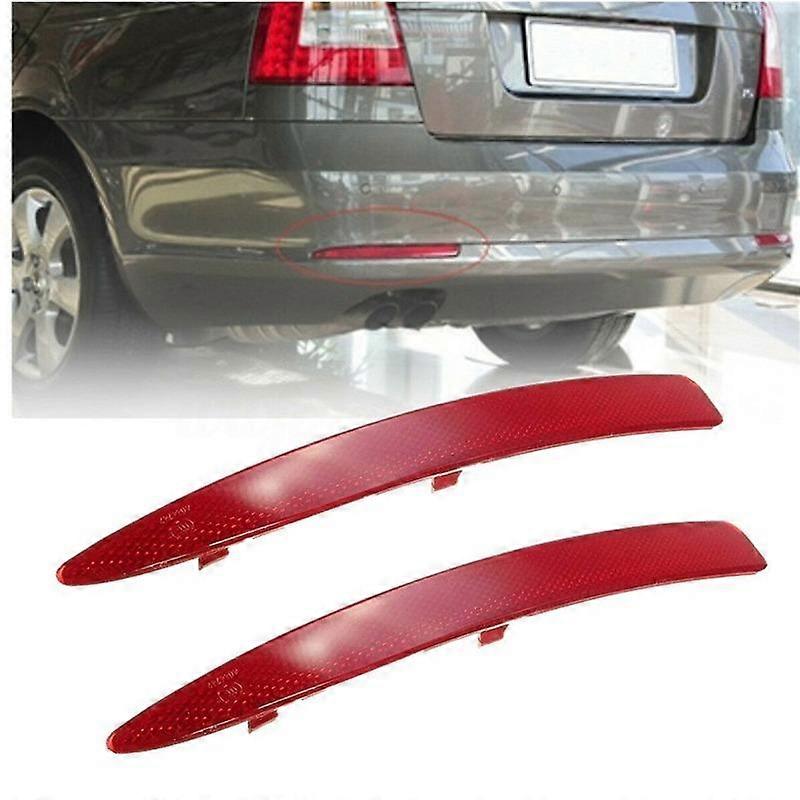 1pcs Rear Bumper Reflectors Lights For Skoda Octavia A5 A6 2009-2014 Warning Lamps Stop Lamps Brake Lights 1Z0945105 1Z0945106