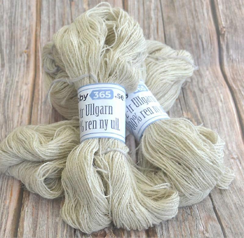 Hobby365s eget 2-tråds ullgarn lys grå
