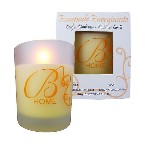 "Escapade Energisante" candle 120 g