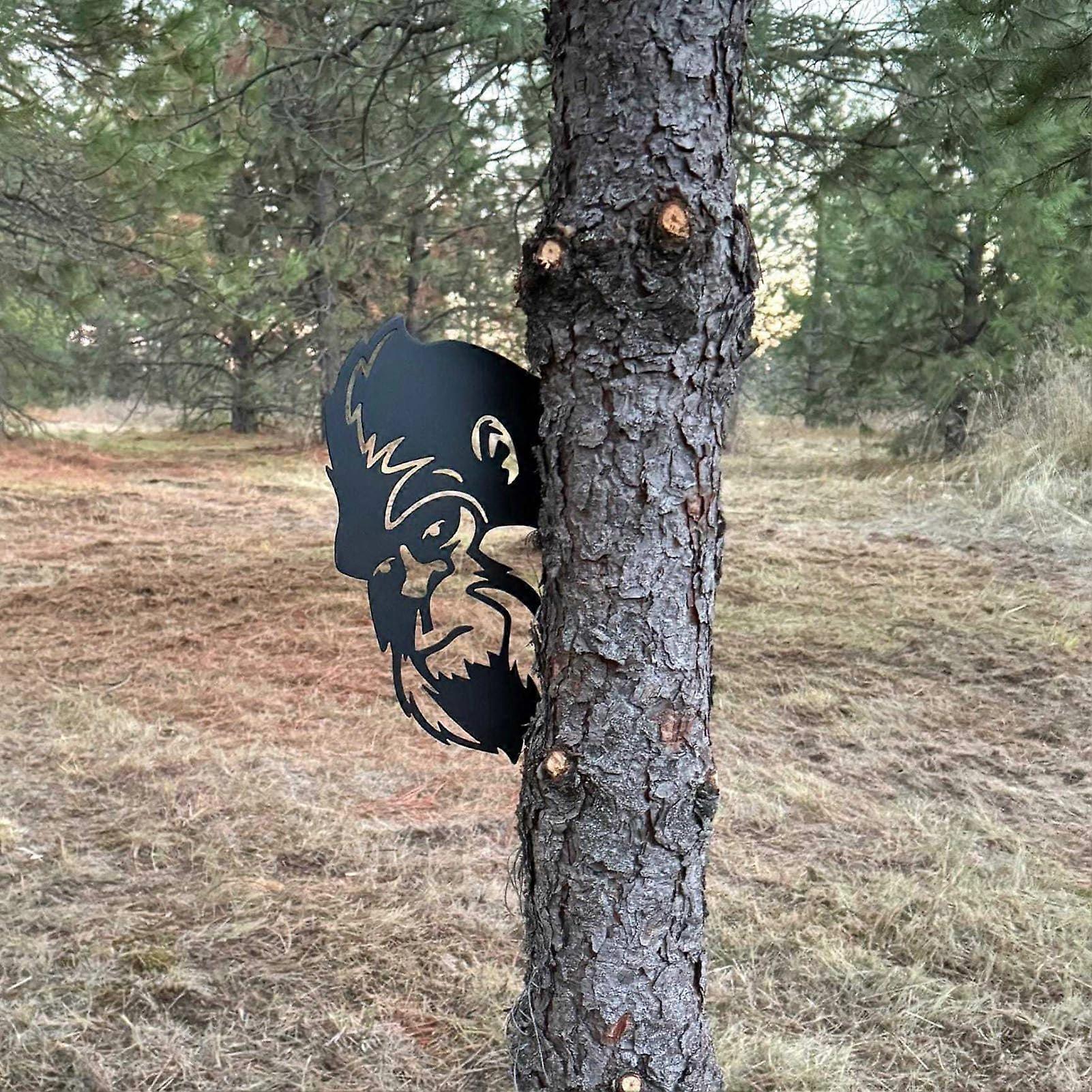 Peeking A Boo Flipping Off Bigfoot Metal Sign Art for Garden and Fence, Sasquatch Statue with Middle Finger Decoration
