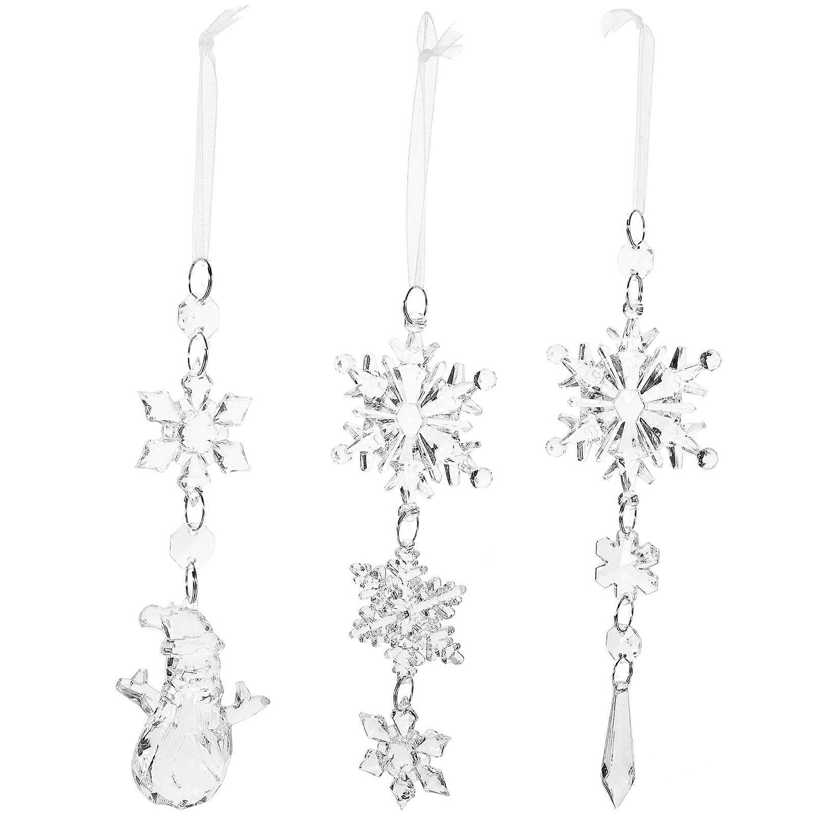 It seems like you're referring to a product listing or description for **acrylic snowflake hanging decorations** typically used for **Christmas